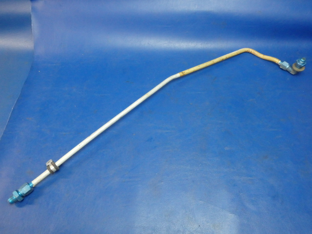 0500423-30 Cessna - LINE -FUEL RH