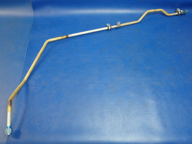 0500118-116 Cessna - LINE -FUEL LH