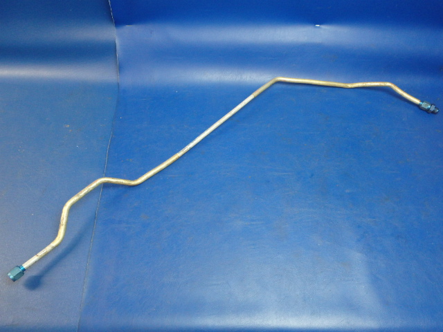 0500118-117 Cessna - LINE-FUEL RH UNION TO UNION