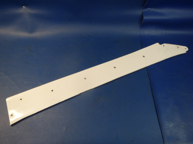 0921100-4 Cessna - CLOSEOUT SKIN -RH WING TO FUSELAGE FAIRING