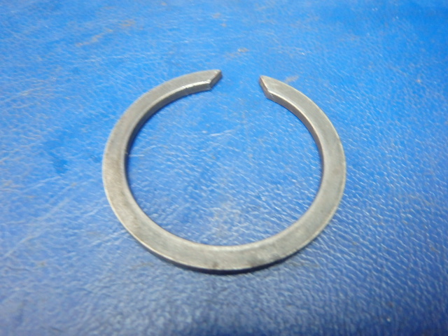 484 720 Piper - SNAP RING - (3478)