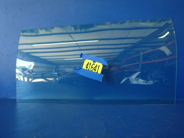 0811046-2 Cessna - WINDOW-RH INNER CENTER
