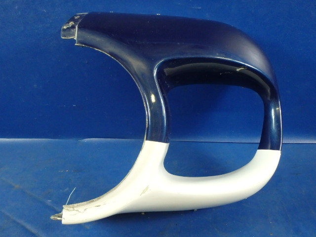 0851117-201 Cessna - Nose Cap Engine Cowl RH OUTBOARD (FIBERGLASS) SEE PHOTOS
