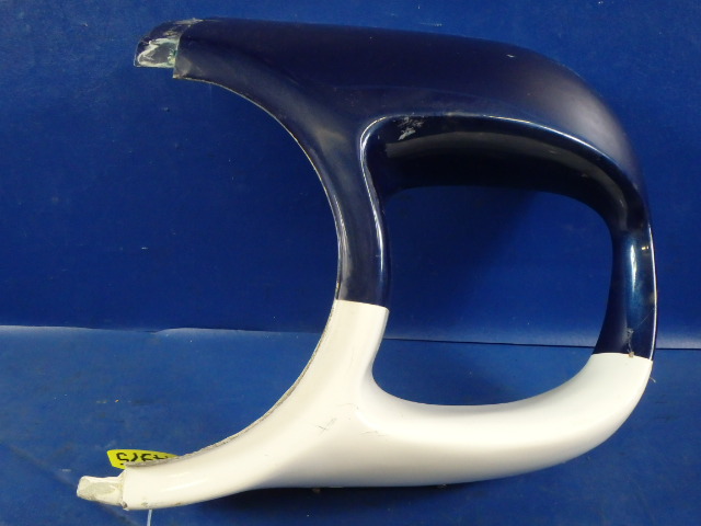 0851117-201 Cessna - Nose Cap Engine Cowl LH INBOARD (FIBERGLASS) SEE PHOTOS