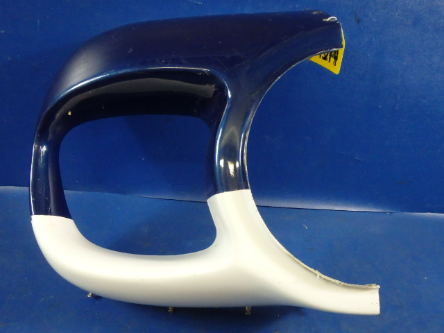 0851117-202 Cessna - Nose Cap Engine Cowl LH OUTBOARD (FIBERGLASS)