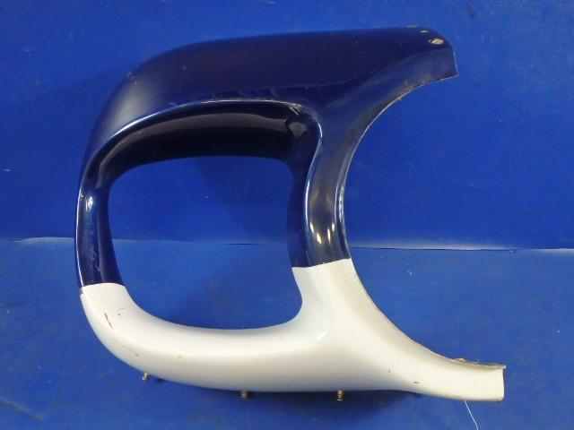 0851117-202 Cessna - Nose Cap Engine Cowl RH INBOARD (FIBERGLASS) SEE PHOTOS