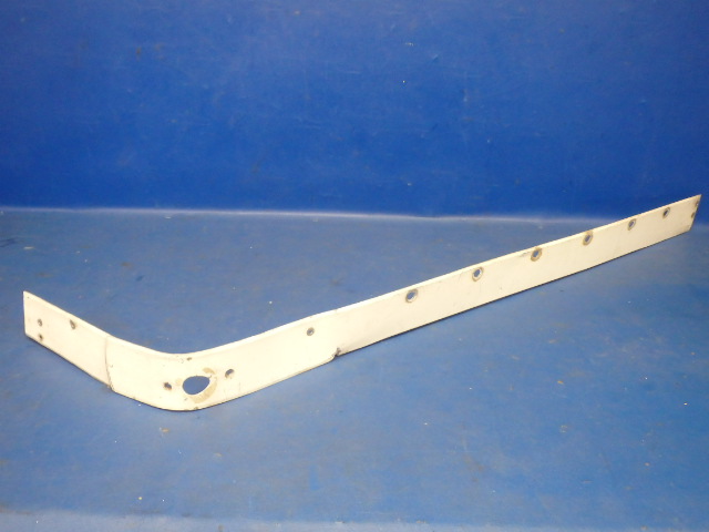 0520005-12 Cessna - FILLET -WING FAIRING-LH (Cracked - See photos)