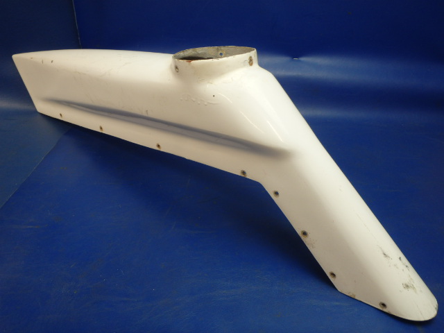 0831018-4 Cessna - TIP ASSY-RUDDER USED WITH ROTATING BEACON