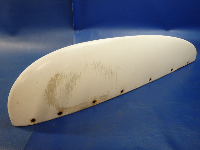 63584-10 Piper - Tip-Stabilator(Fiberglass)