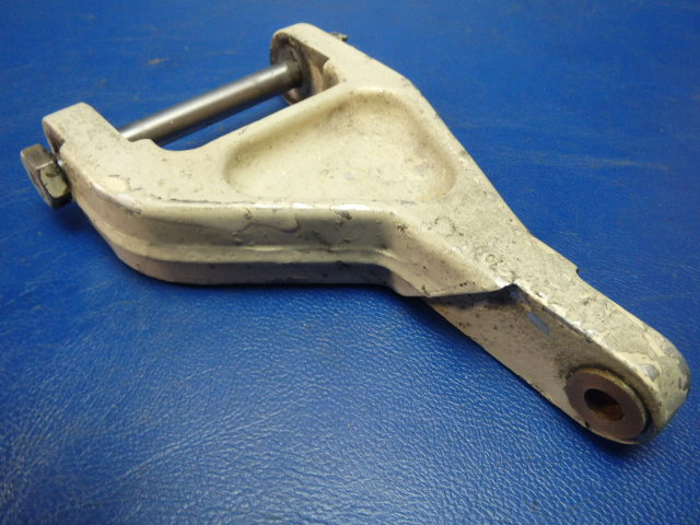 106680-02 Piper - Link-Nose Gear Torque