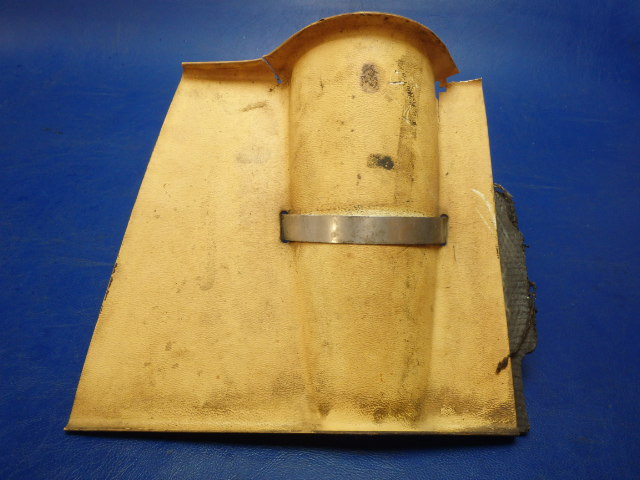 95313-00 Piper - Panel-Anti-Splash(Cracked See Photos)