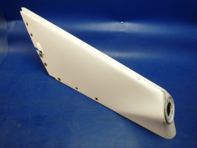 95908-13 Piper - Tip-Vertical Fin(Plastic)