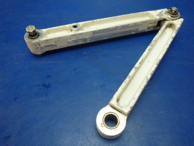 78677-00 Piper - Link-Drag Nose Gear