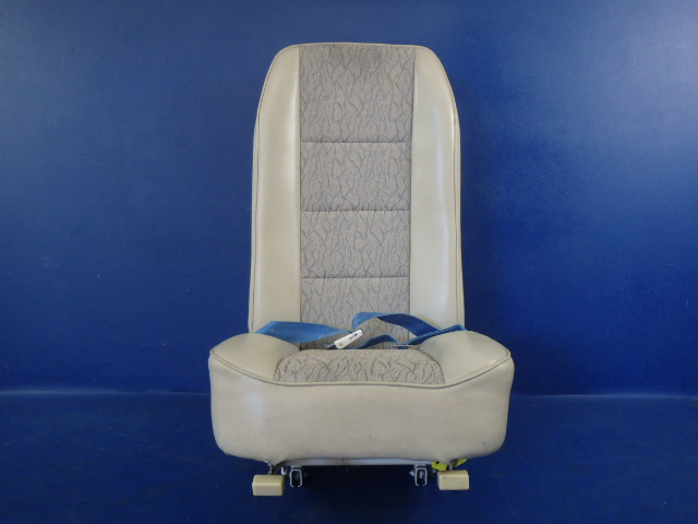 0812990-39 Cessna - SEAT ASSEMBLY- CENTER