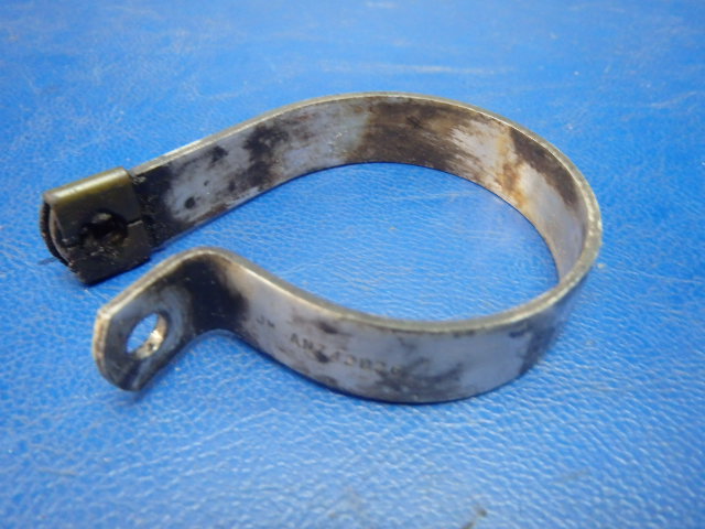 S1485D26L Cessna - Clamp-Main Gear Brake Line