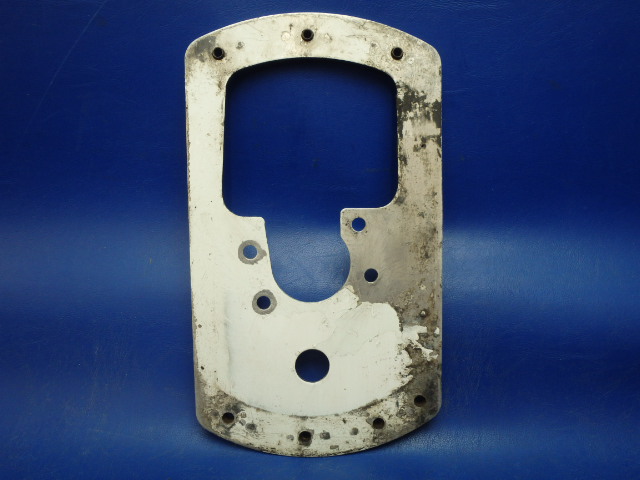 0541220-1 Cessna - Plate-Mounting LH Main Gear