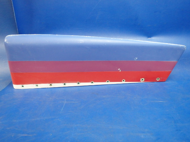 1231001-2 Cessna - Cap-Rudder Tip