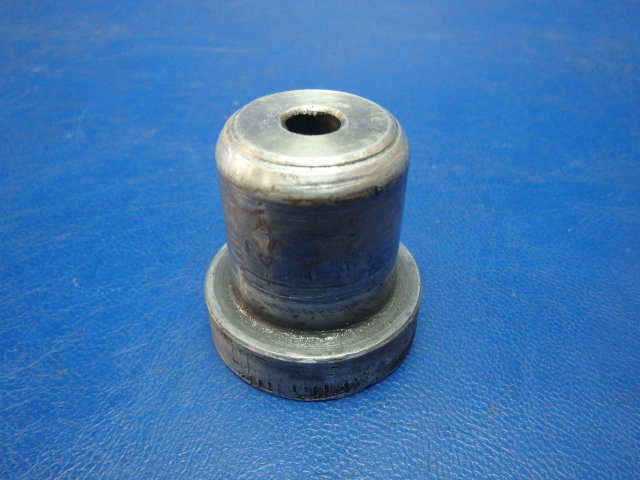 0742410-8 Cessna - Ferrule-Nose Wheel