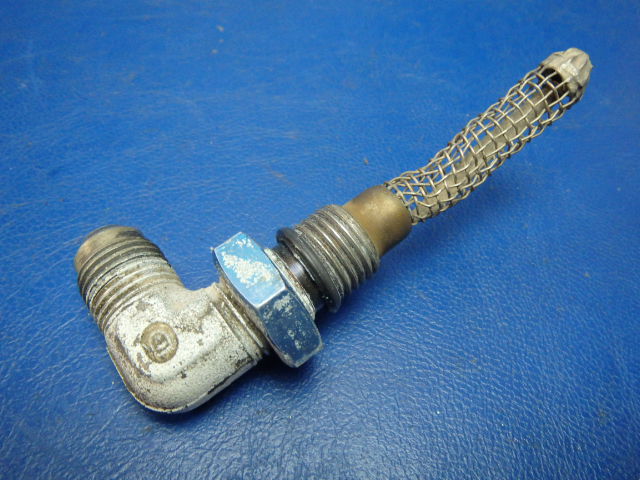 0422130 Cessna - Strainer-Fuel Tank(Finger)