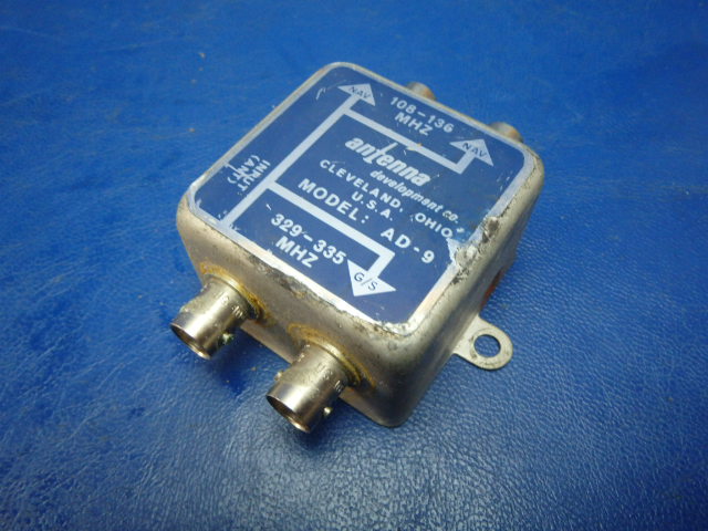 AD-9 Antenna Development - Antenna Development AD-9 Splitter (AD-9)
