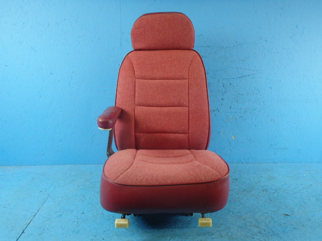 0812822-13 Cessna - SEAT - CENTER LH