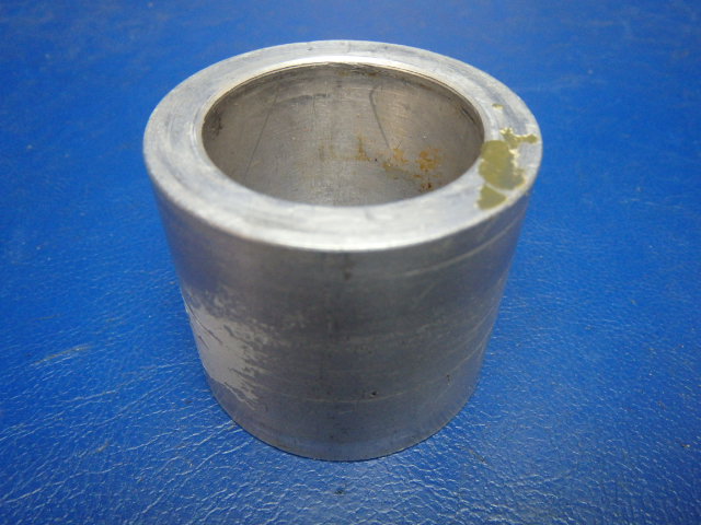 0543037-1 Cessna - Spacer - Axle