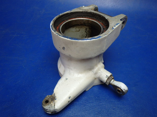 1743003-1 Cessna - Collar Assembly-Nose Gear