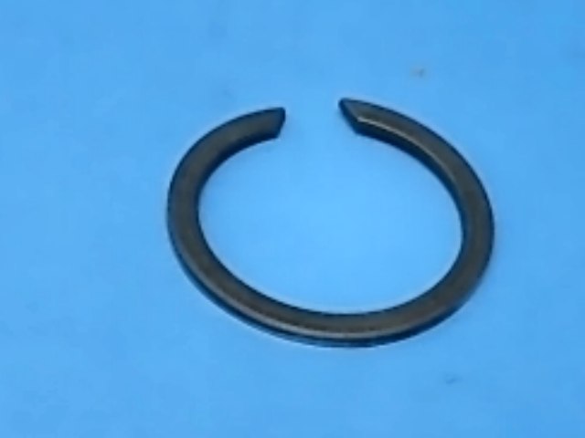 484 720 Piper - SNAP RING - (3478)