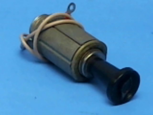 472 969 Piper - LIGHTER - Cigar (28V)