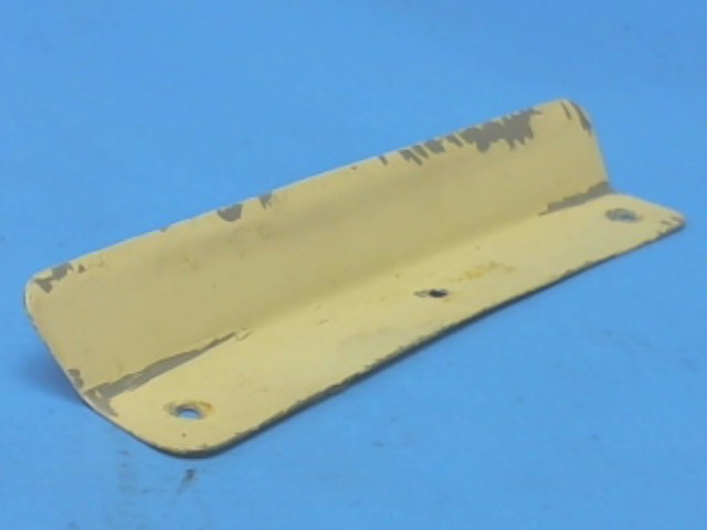 76272-01 Piper - RETAINER - Rear window rear right