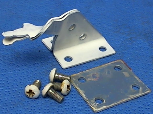0523008-4 Cessna - STOP ASSEMBLY-DOOR CATCH RH