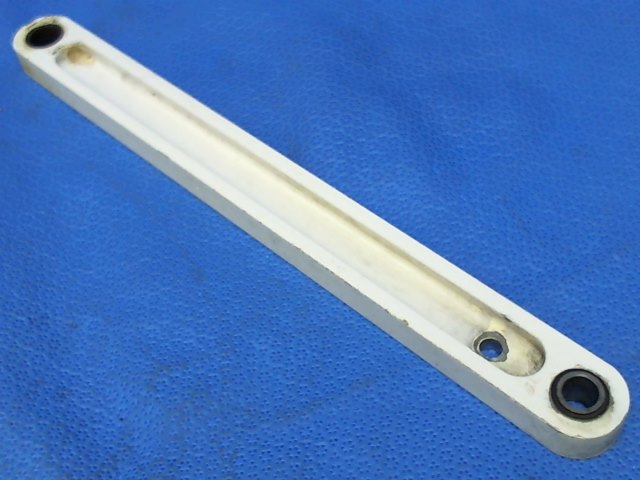 60-820055-7 Beechcraft - BRACE LOWER DRAG LEG