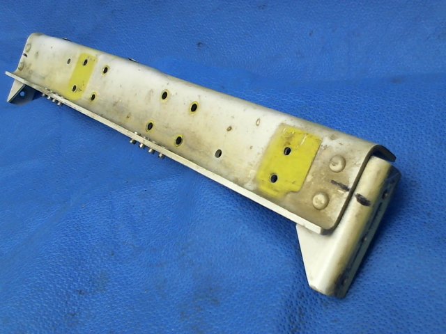 60-410032 Beechcraft - SUPPORT ASSY KEEL /STA 67/