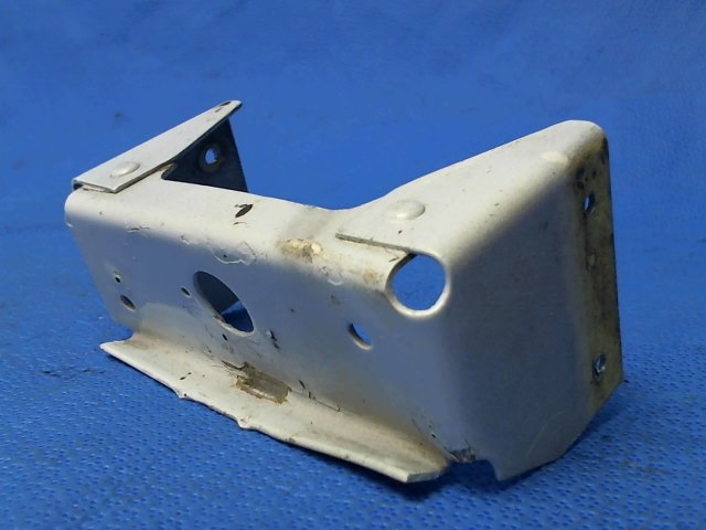 60-410061 Beechcraft - BRACKET - NOSE GEAR INDICATOR SWITCH