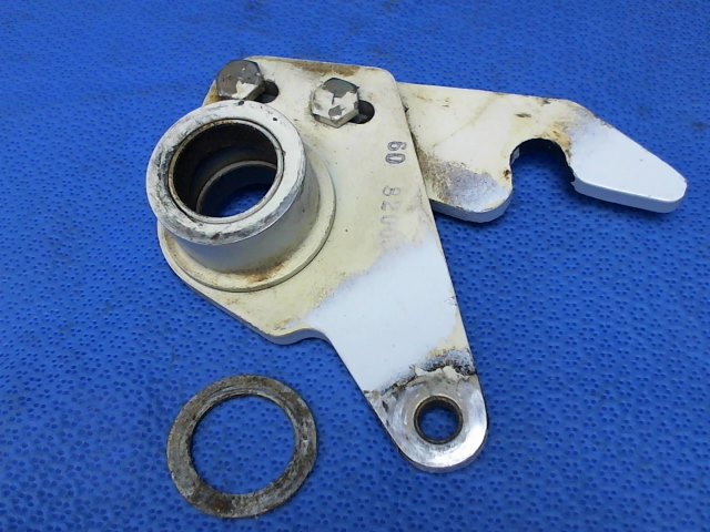 60-820087 Beechcraft - HOOK ASSY NOSE GEAR UPLOCK
