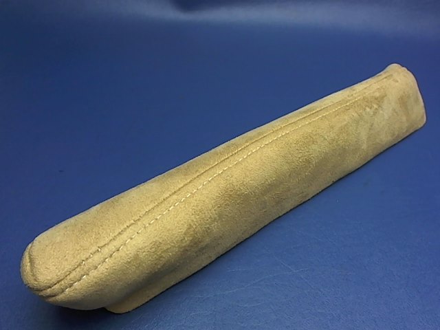 0700105-22 Cessna - ARMREST - RH REAR