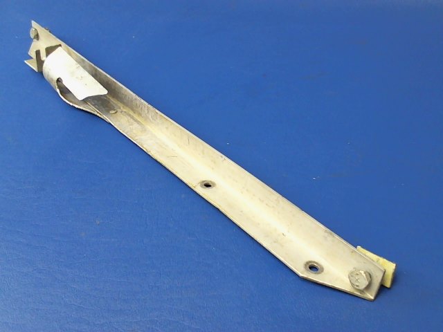 0713070-4 Cessna - RACK ANGLE-POSITIONING PARKING BRAKE