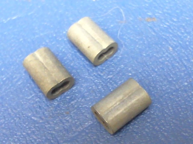 28-1-C Aircraft Hardware - Nicopress Zinc Oval Sleeves Qty(3) ( New Surplus )