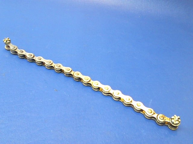 62858-03 Piper - CHAIN - 65 DIAMOND 1/8 ROLLER LENGTH 8.5