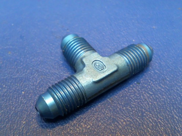 488 315 Piper - TEE - (AN824-3D)