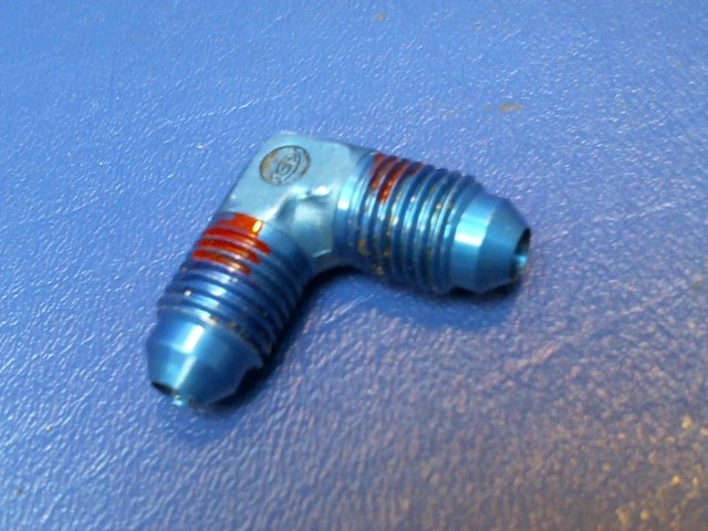 458 881 Piper - ELBOW - (AN821-4D)