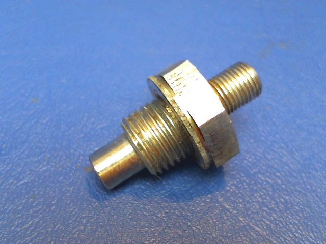 453 124 Piper - VALVE - Air valve (AN812-1)