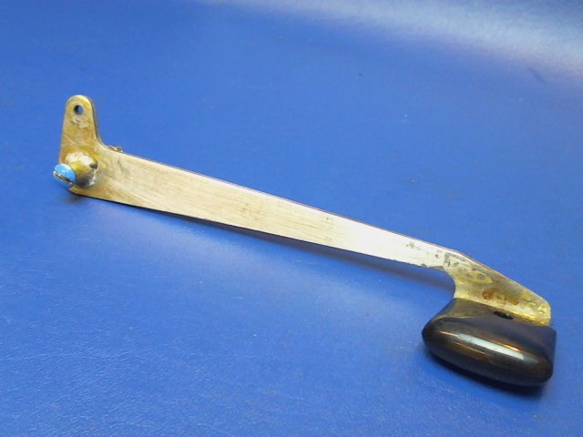 79515-13 Piper - HANDLE - Cabin door (Knob broken)