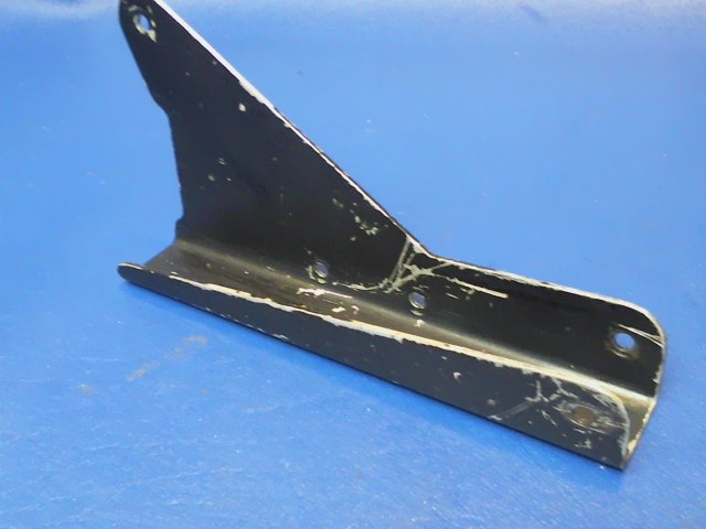 69318-00 Piper - CHANNEL - Rudder trim