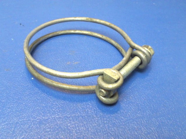 554 896 Piper - CLAMP HOSE (SAE TY A-1 1/2)