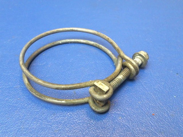 554 896 Piper - CLAMP HOSE (SAE TY A-1 1/2)