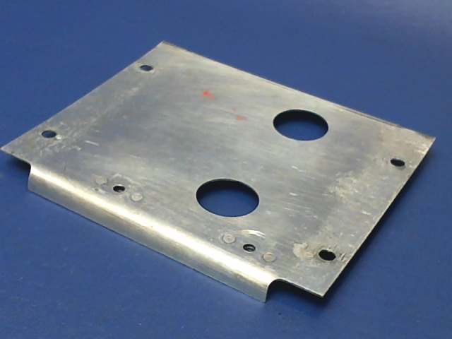 65632-03 Piper - PLATE Trim wheel