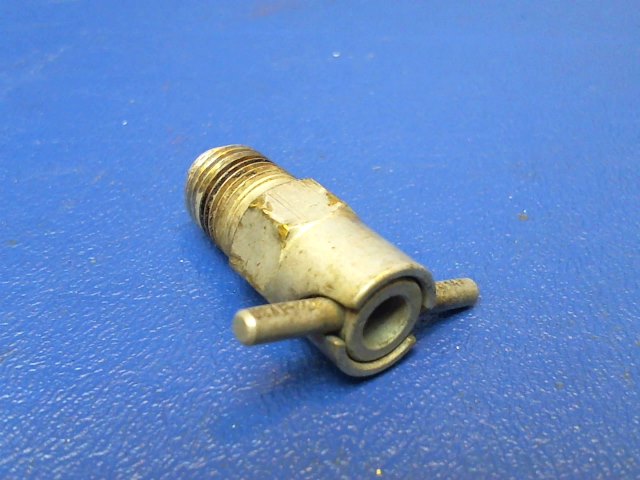 492 022 Piper - VALVE - Drain (CCA-1550)