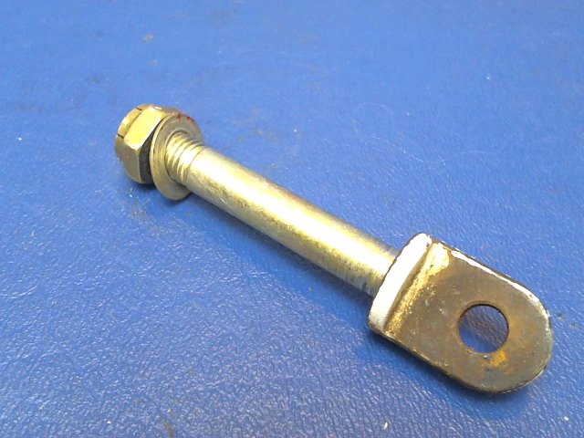 402 057 Piper - BOLT - Eye Upper Door Hinge (AN44-17A)
