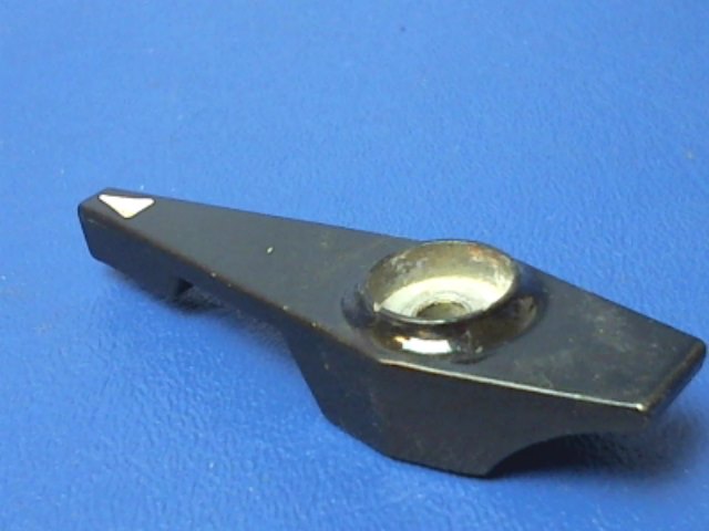 0716623-2 Cessna - HANDLE-FUEL SELECTOR